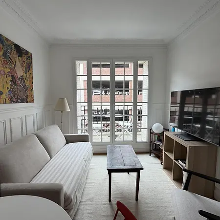 Charming With Balcony In 18 Apartmán *