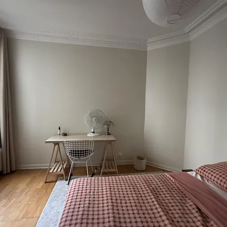 Charming With Balcony In 18 Apartmán Paříž
